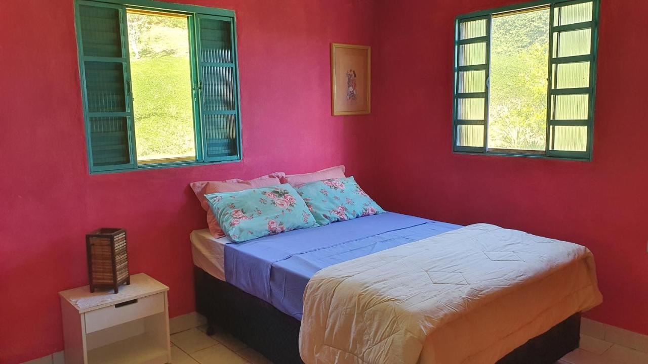 Casa Na Montanha A 500 Metros Da Pedra Do Bau Apartment Sao Bento do Sapucai Ngoại thất bức ảnh