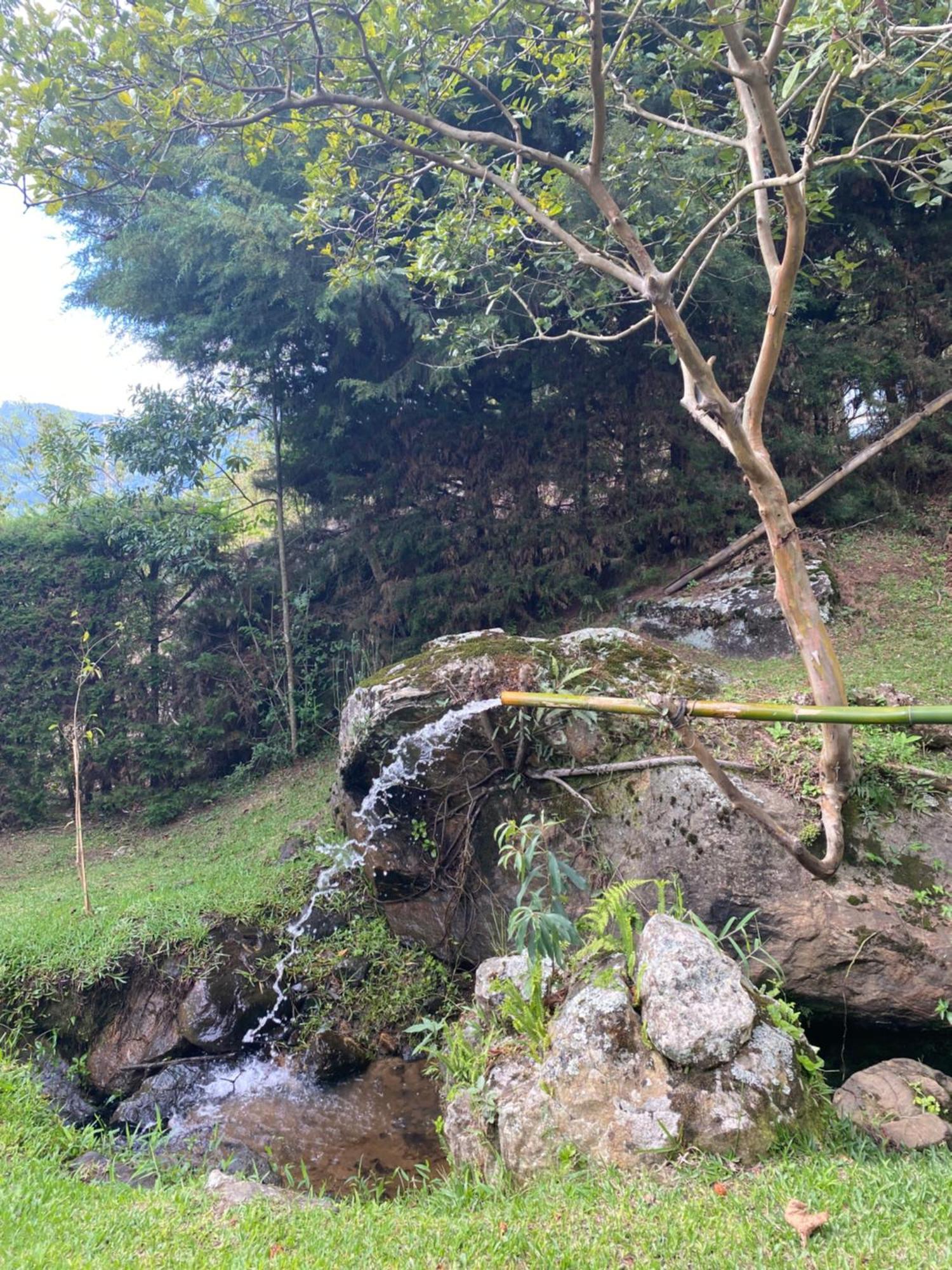 Casa Na Montanha A 500 Metros Da Pedra Do Bau Apartment Sao Bento do Sapucai Ngoại thất bức ảnh